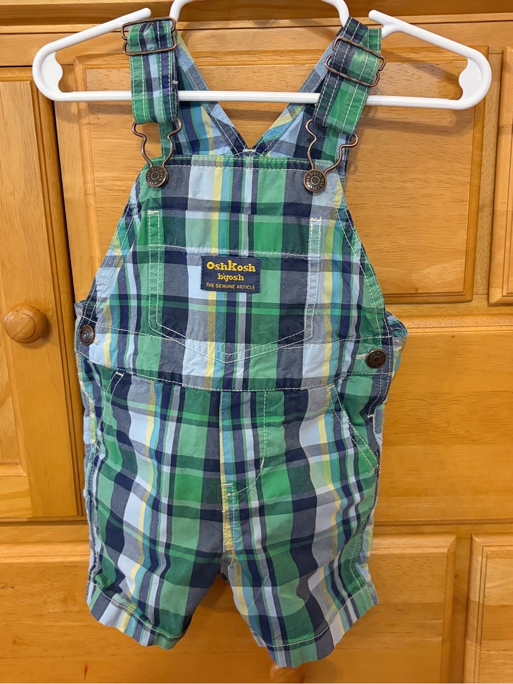 Oshkosh B'gosh Boy's Blue and Green Plaid Cotton Shorts Overalls Size 12 Months